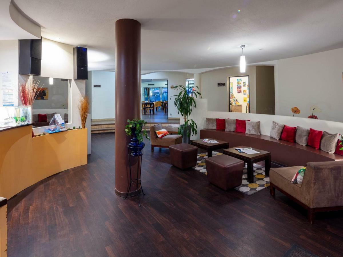 Noemys Toulon La Valette - Hotel Restaurant Avec Piscine Εξωτερικό φωτογραφία